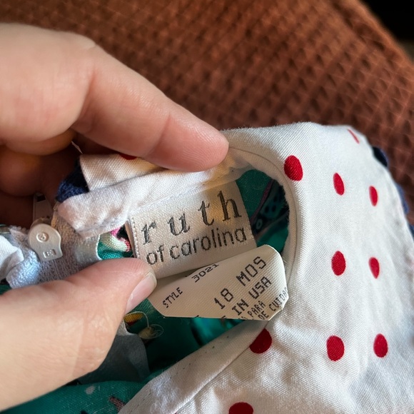 Vintage Ruth of Carolina girls smock style dress teal with fish and polka dot - Picture 3 of 3